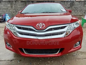 Toyota Venza LE 2013 Red