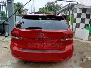 Toyota Venza LE 2013 Red