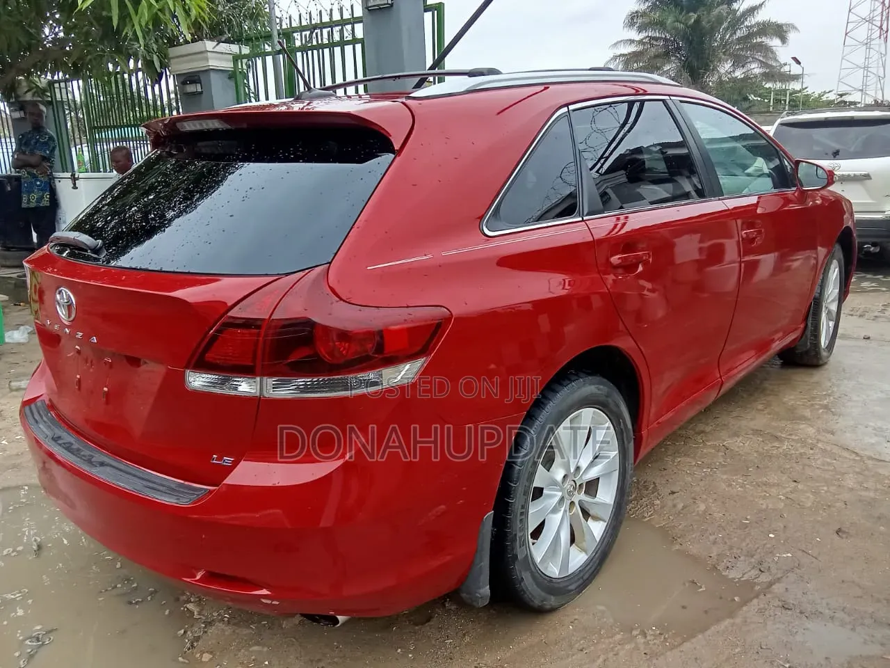 Toyota Venza LE 2013 Red