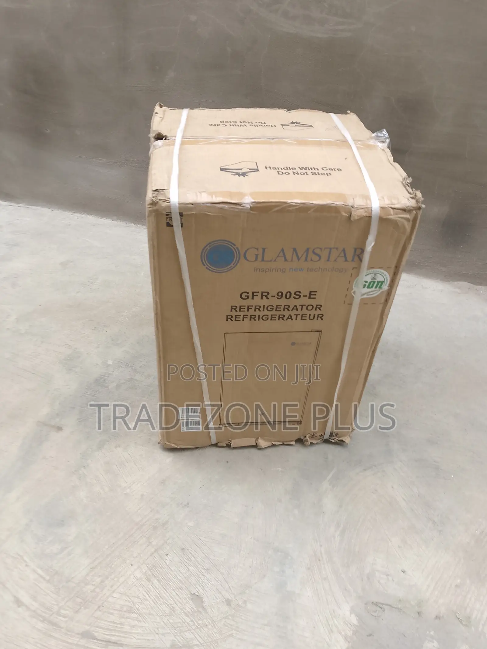 Glamstar Mini Fridge 69L Model GFR-90S-E
