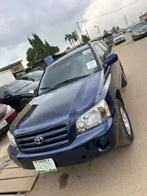 Toyota Highlander Base AWD 2004 Blue