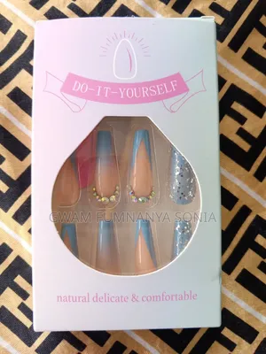 Beautiful 24 Pics Reusable Press on Finger Nails