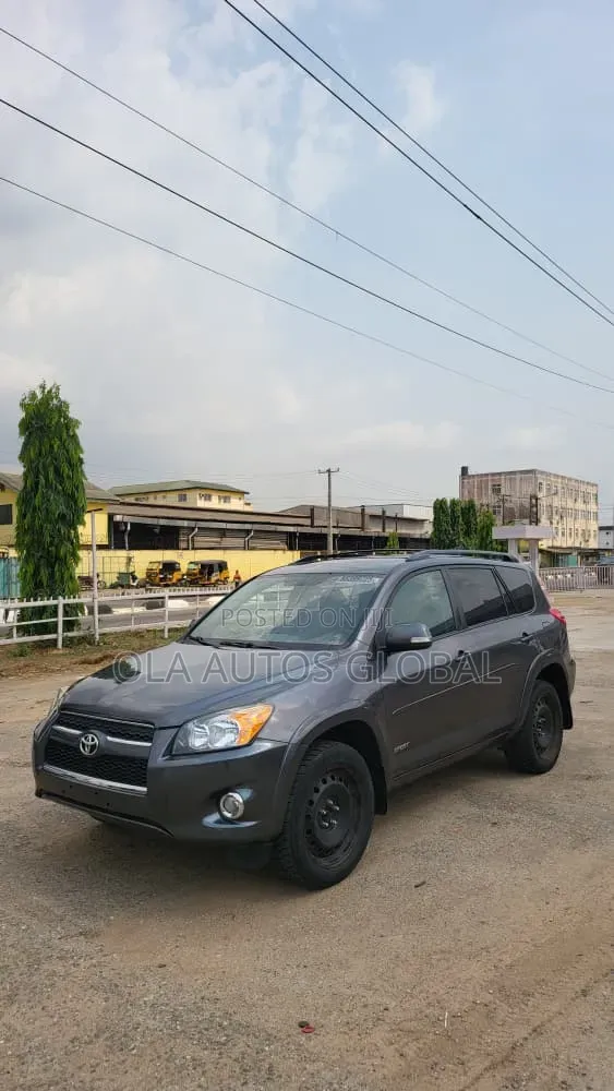 Toyota RAV4 2012 Gray