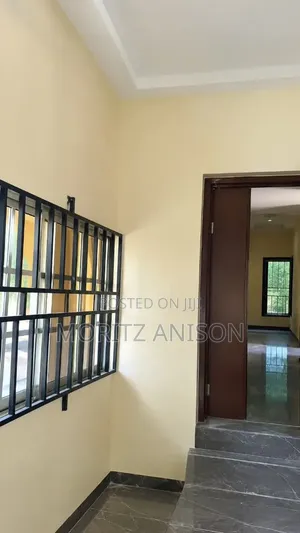 4bdrm Bungalow in Trans-Ekulu,Phase 6, Enugu for rent