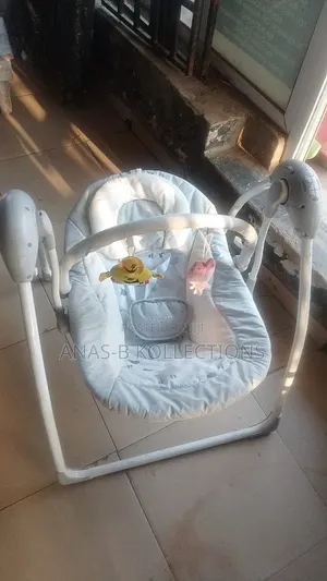Singing Baby Swing