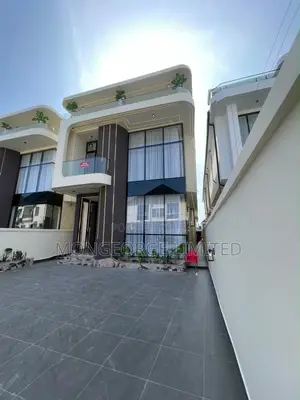 5bdrm Duplex in Lekki for sale