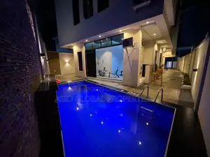 3-Bedroom en-Suite Apartment With Pool/Gym/Playground in Ikeja GRA