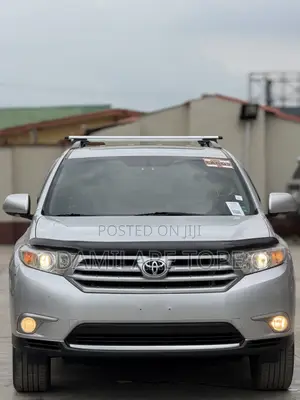 Toyota Highlander Limited 2011 Silver