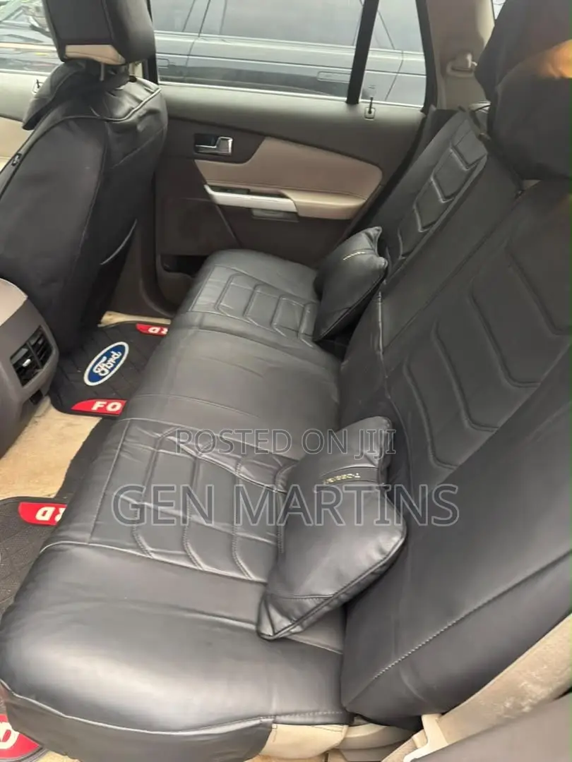Ford Edge 2012