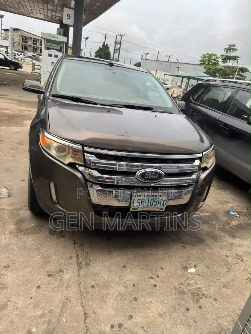 Ford Edge 2012