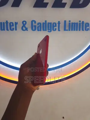 Apple iPhone XR 64 GB Red