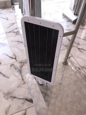 NEWVEW 300W Solar Lighting for Hospital Grounds