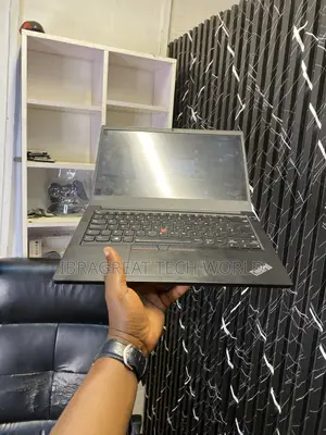 Laptop Lenovo ThinkPad E14 Gen 2 16GB Intel Core i5 SSD 256GB