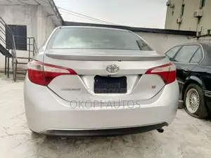 Toyota Corolla 2014 Silver