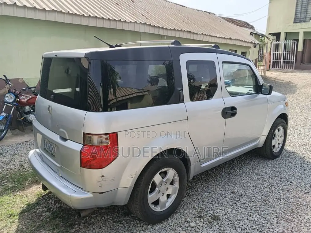 Honda Element EX 2011 Silver