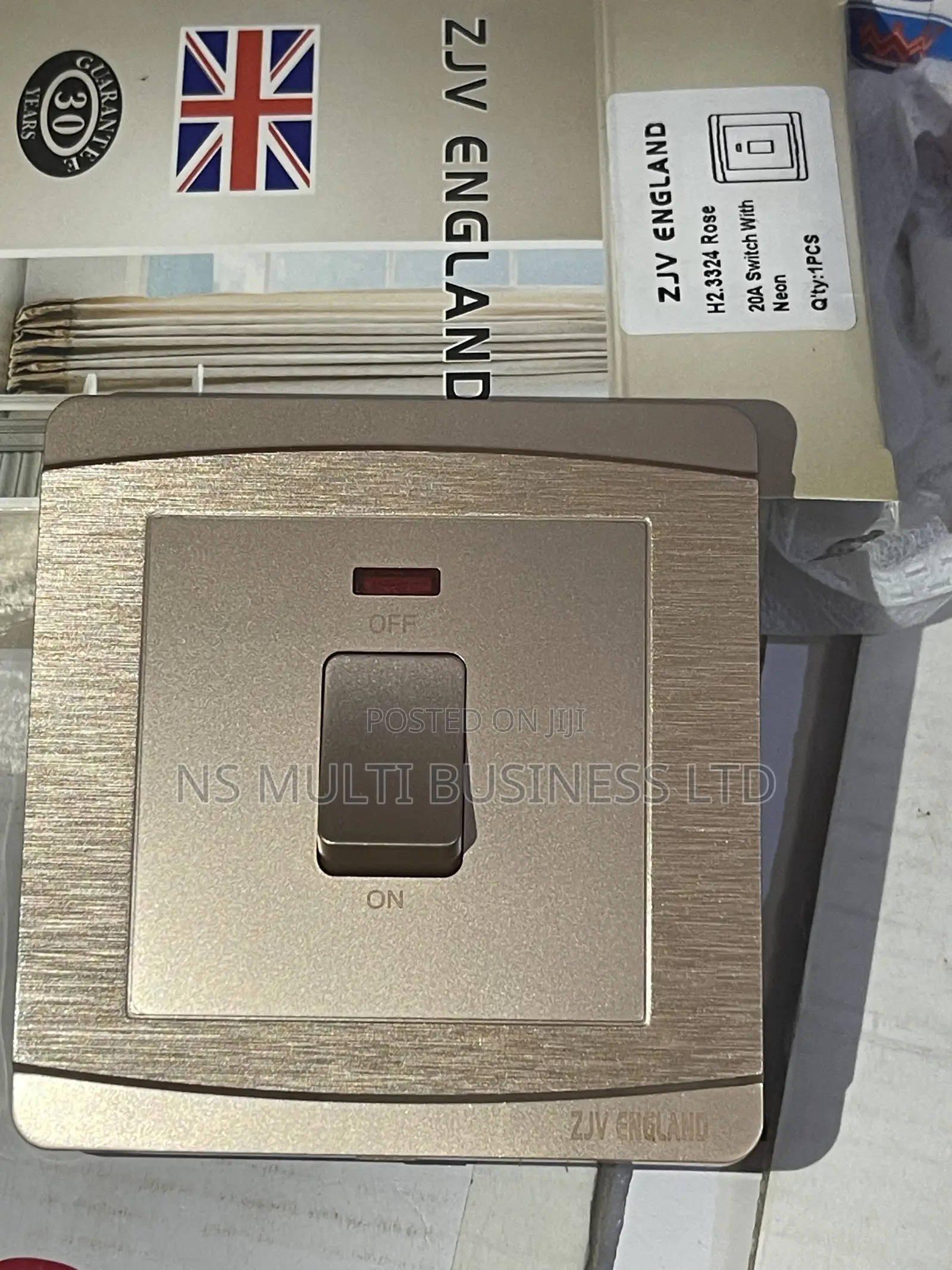 Socket and Switch