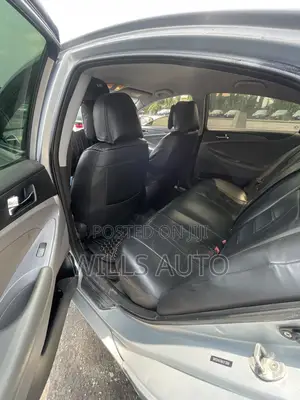 Hyundai Sonata 2011 Silver