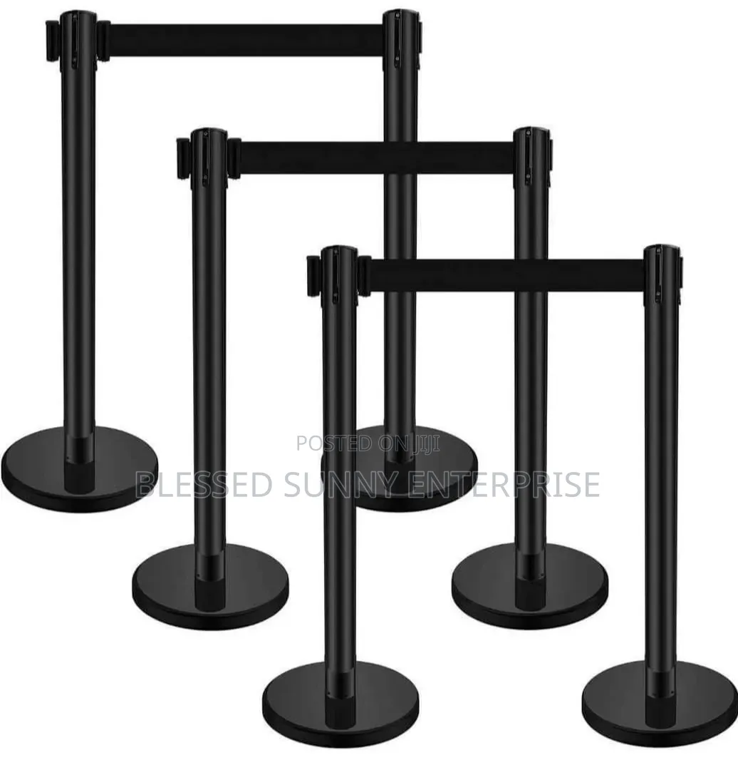 Retractable Barrier Queue Control
