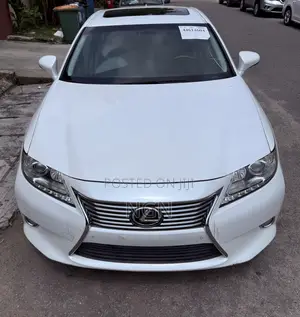 Lexus ES 350 FWD 2015 White