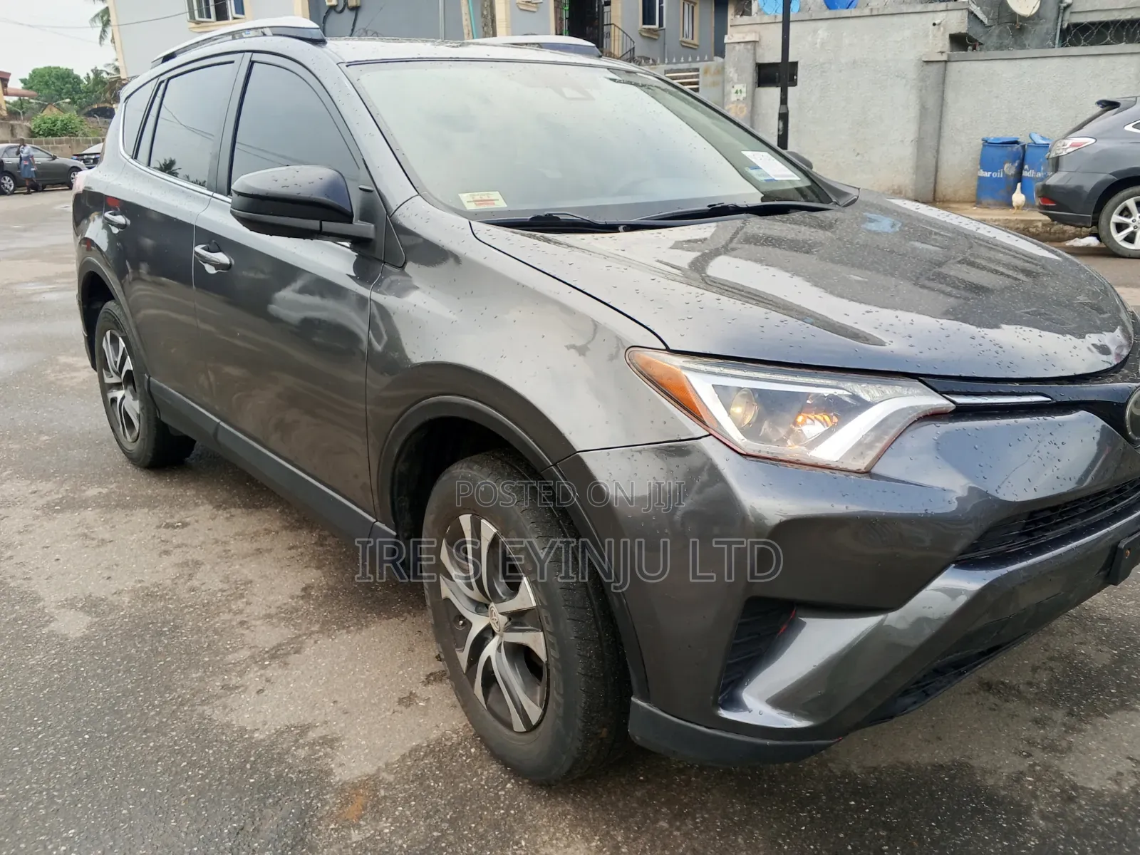 Toyota RAV4 2017 Gray
