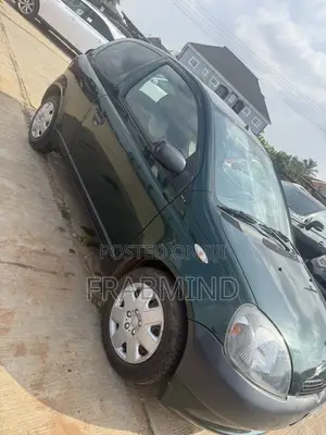 Toyota Yaris 2003 Black