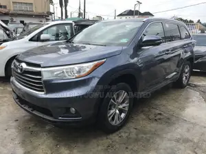 Toyota Highlander XLE 4dr SUV AWD (3.5L 6cyl 6A) 2015 Blue