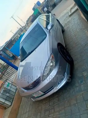 Toyota Camry 2004 Silver