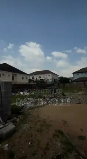 1000sqm Plot for Sale on the Tarred Road of Gudu