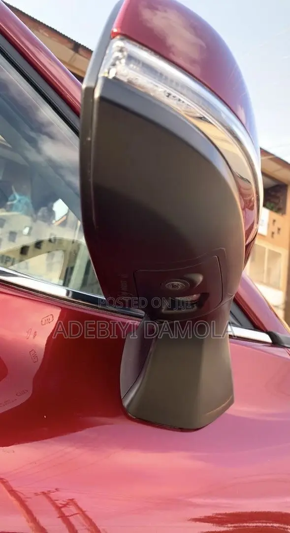 Toyota Highlander XLE 2022 Red