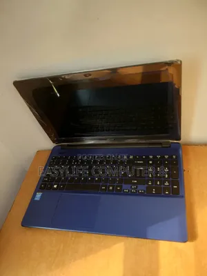 Laptop Acer Aspire E5-571 4GB Intel Core i3 HDD 500GB