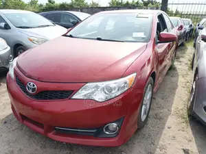 Toyota Camry 2012 Red