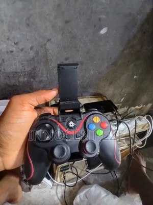 Game Pad Controller