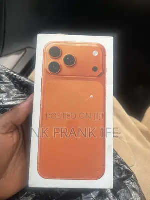 New Apple iPhone 17 Pro Max 256 GB Orange