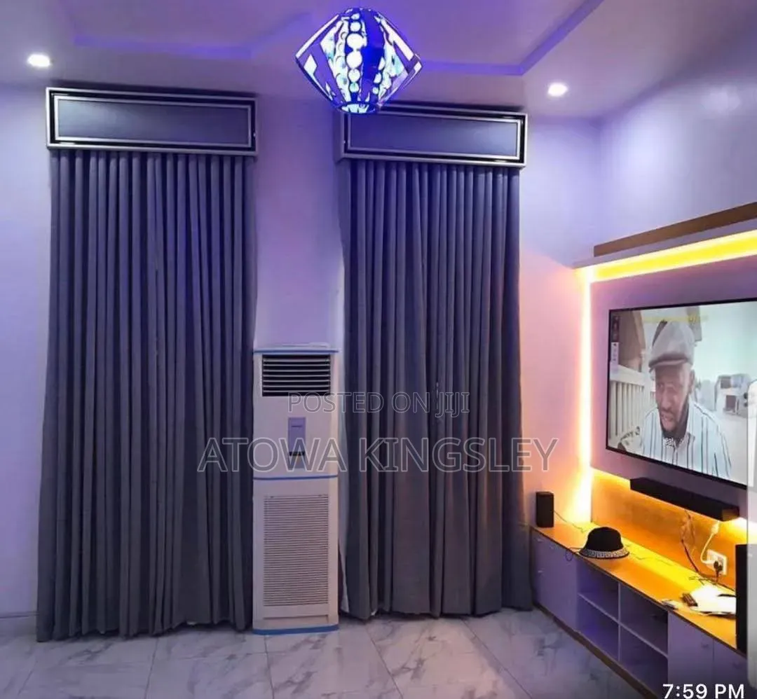 Curtains and Window Blinds