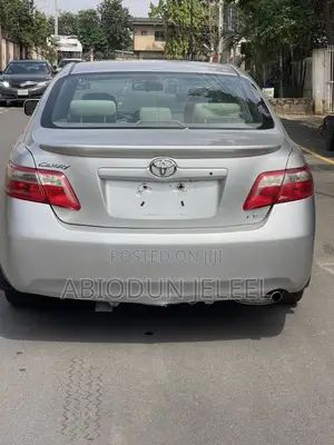 Toyota Camry 2008 Silver
