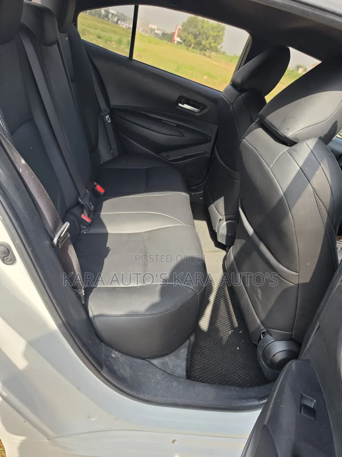 Toyota Corolla 2022 White