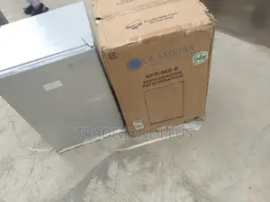 Glamstar 69L Refrigerator for Everyday Home Needs