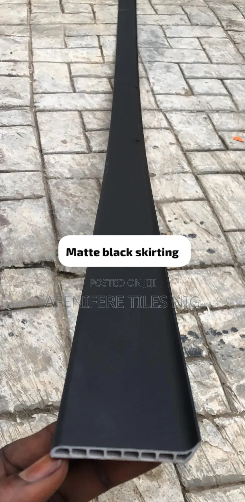 Black and White Aluminum Skirting