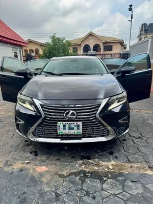 Lexus ES 2013 Black