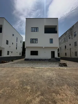 5bdrm Duplex in Mabushi Abuja for sale