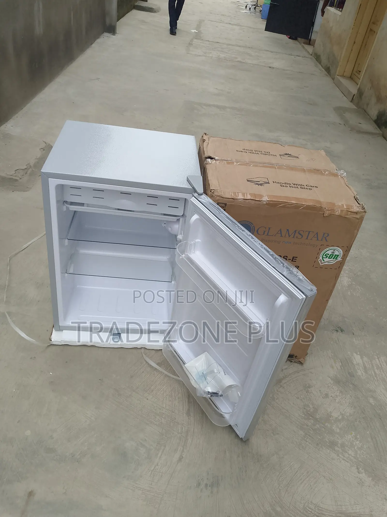 Compact Glamstar Refrigerator for Modern Living