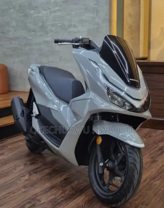Honda 2020 White