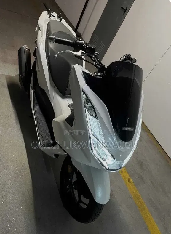 Honda 2020 White