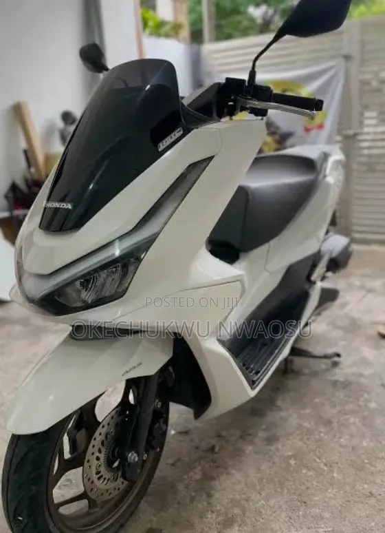 Honda 2020 White