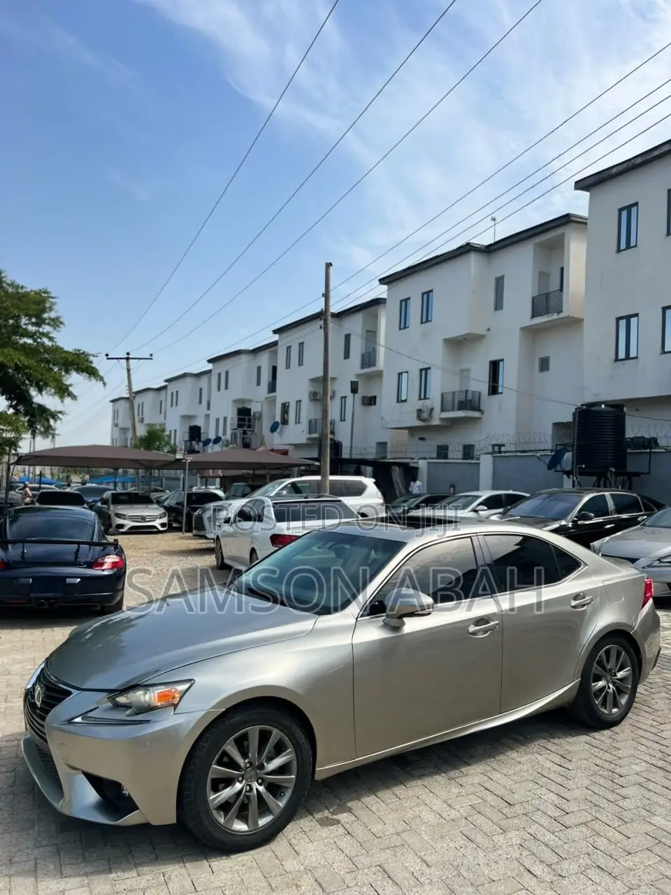 Lexus IS 250 2016 Gold