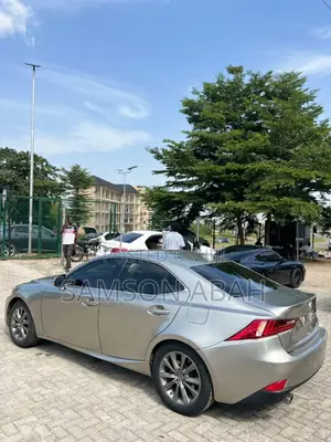 Lexus IS 250 2016 Gold