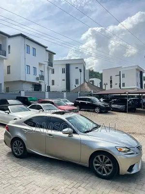 Lexus IS 250 2016 Gold