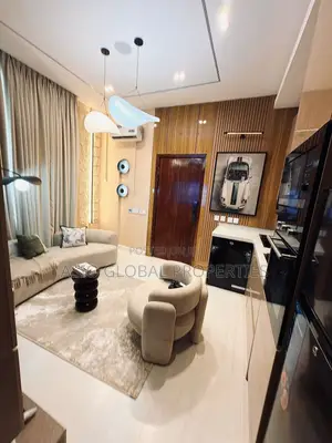 Cozy 1-Bedroom Apartment With Pool/PS5/Tropical Garden in Osapa Lekki