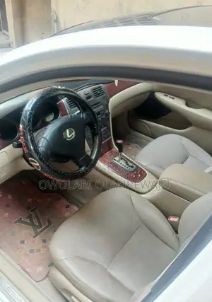 Lexus ES 2004 White