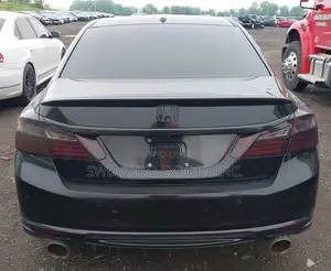 Honda Accord Touring V6 4dr Sedan FWD (3.5L 6cyl 6A) 2017 Black